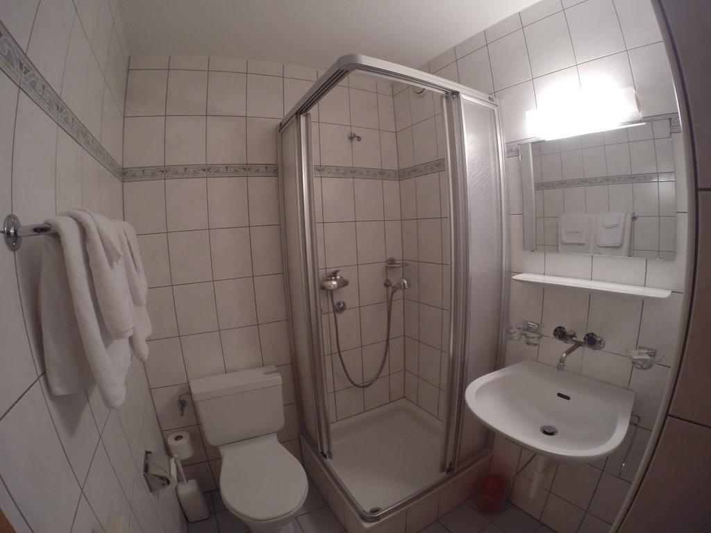 Gasthof Buehl Schwarzenburg Phòng bức ảnh